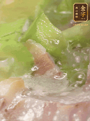 加一點糖、1碗開水煮到絲瓜半透明